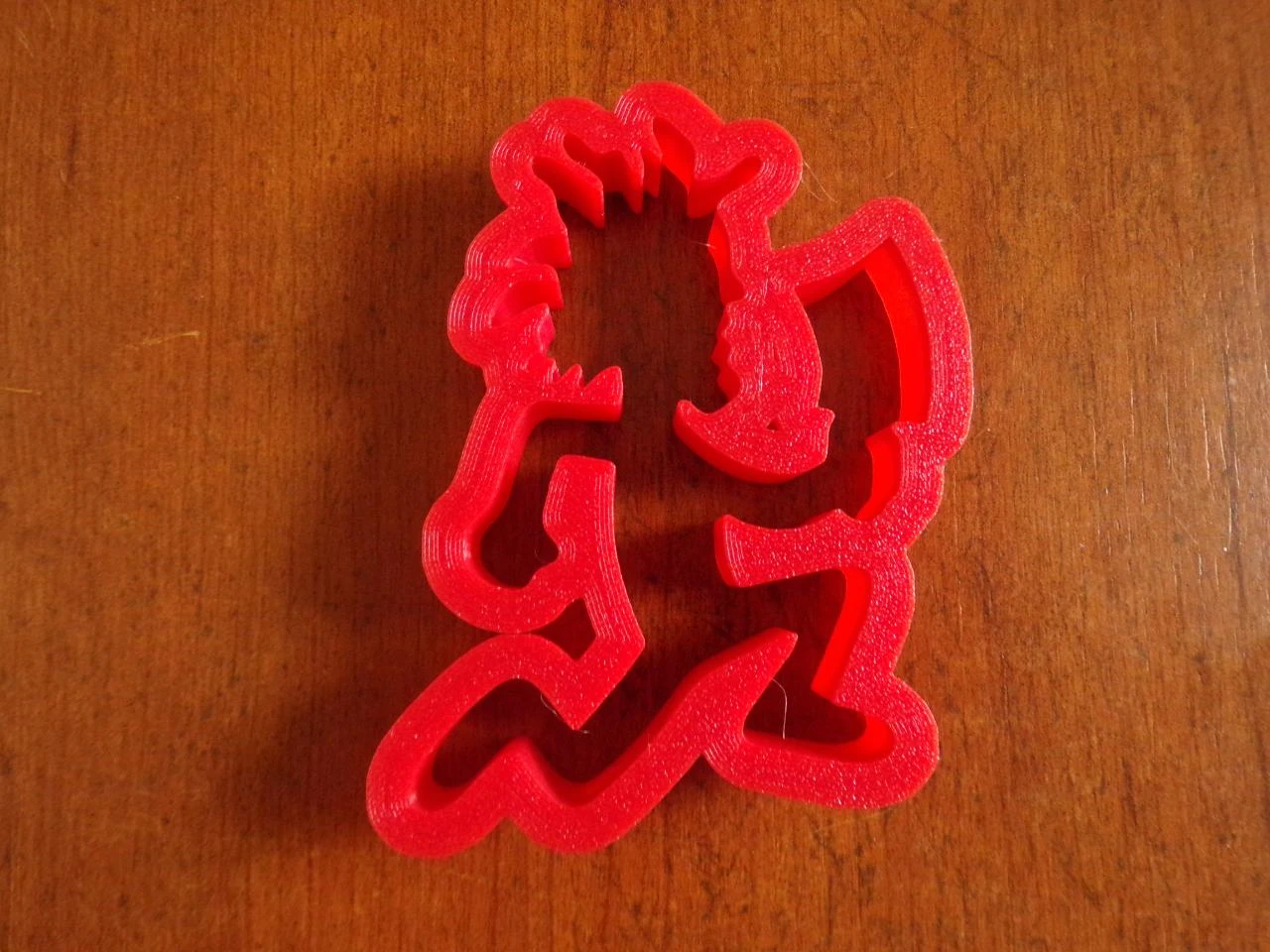 emporte pièce hombre con hacha impresa en 3D PLA aproximadamente 8 x 6,2 x 1 cm – photo 2